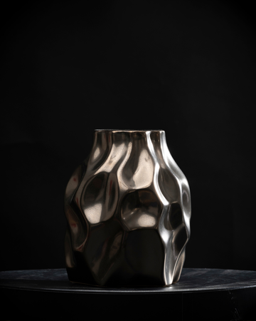 Jarrón Sculpt – Dorado