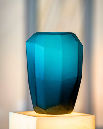 Vase bleu en verre